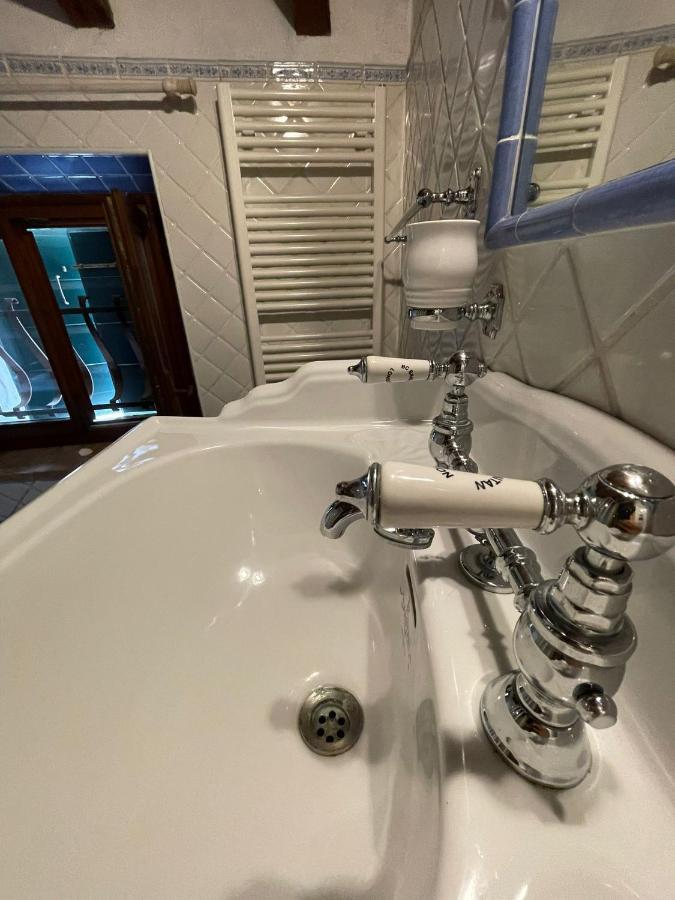 Вилла La Tua Casa In Valpolicella Сант-Амброджо-ди-Вальполичелла Экстерьер фото